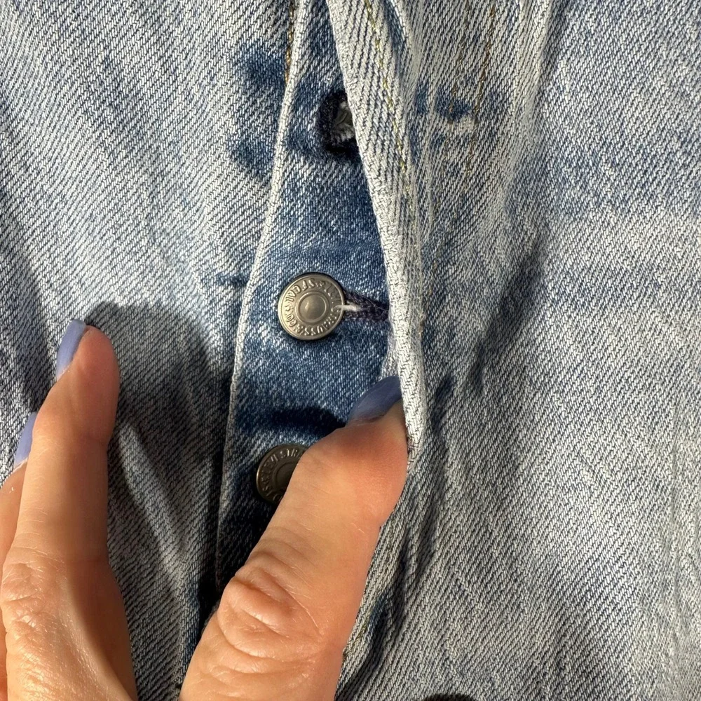 Levis 501 93 Straight Leg Jeans Mens 34x30 Light Wash Blue Denim Button Fly
